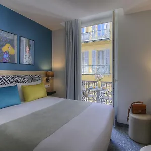 3* Hotel Bristol